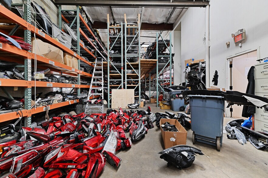 More Photos Of 7605 Barbara Ln, Clinton Industrial For Sale