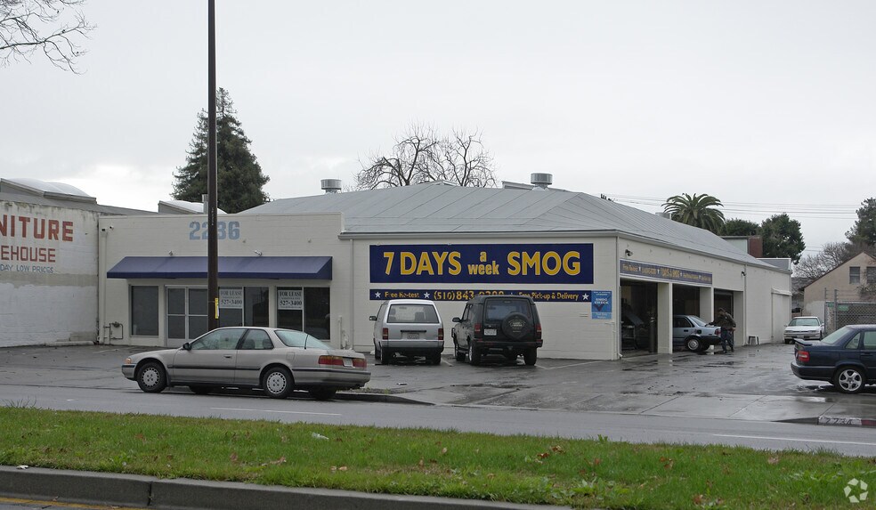 More Photos Of 2234-2236 San Pablo Ave, Berkeley Freestanding For Lease