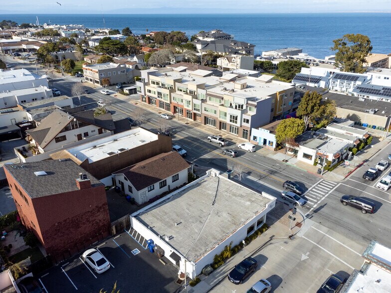 More Photos Of 201 Lighthouse Ave, Monterey Freestanding For Lease