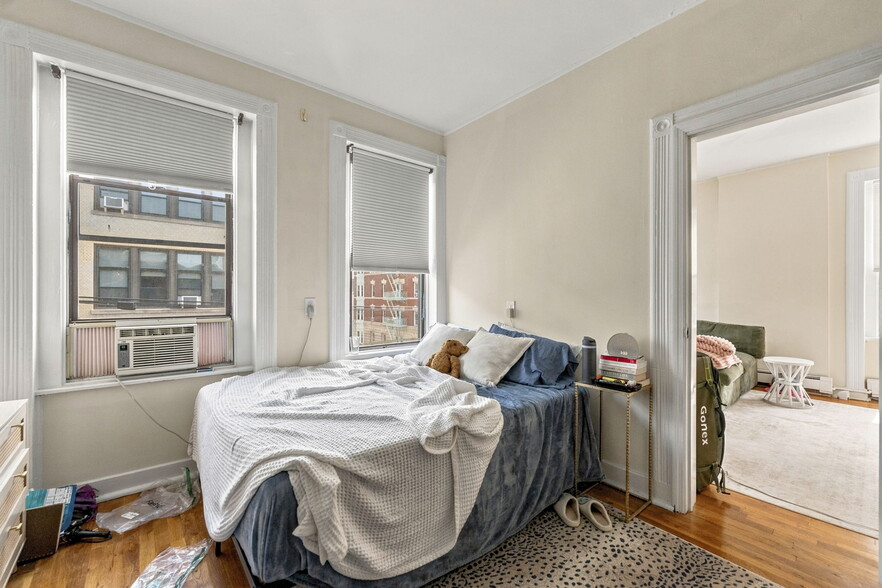 More Photos Of 300 Garden St, Hoboken Apartments For Sale