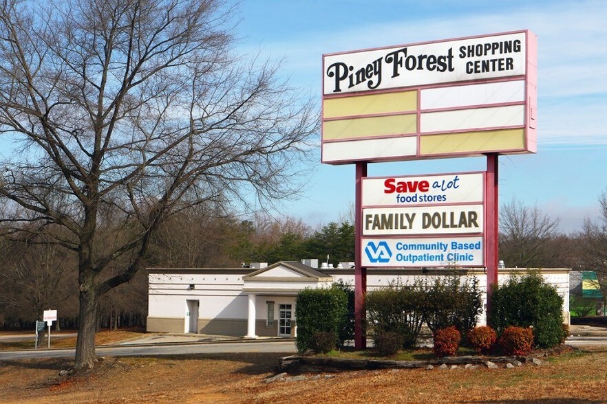 More Photos Of 661-719 Piney Forest Rd, Danville Supermarket For Sale