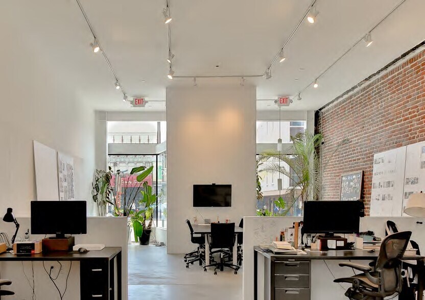 More Photos Of 882-886 Geary St, San Francisco Office For Sale