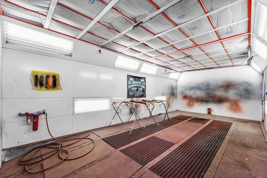 More Photos Of 1941 NE 34th Ct, Lighthouse Point Freestanding For Sale