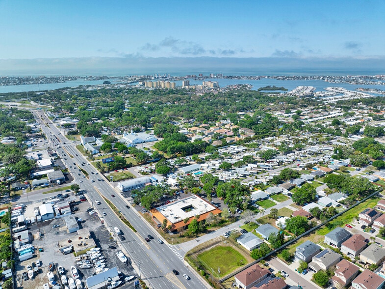 More Photos Of 5666 Seminole Blvd, Seminole Office For Sale