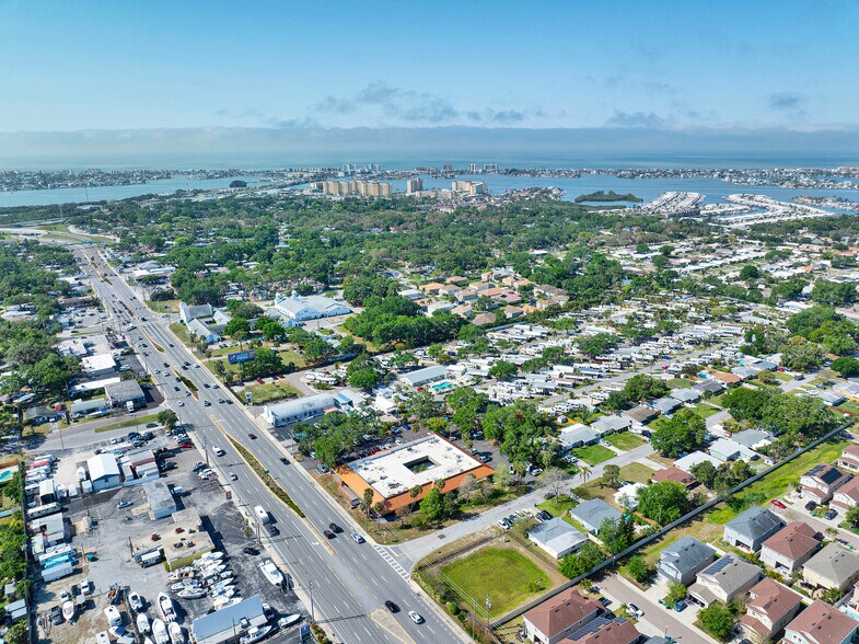 More Photos Of 5666 Seminole Blvd, Seminole Office For Sale