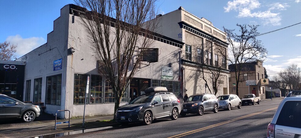 More Photos Of 3384 SE Milwaukie Ave, Portland General Retail For Sale