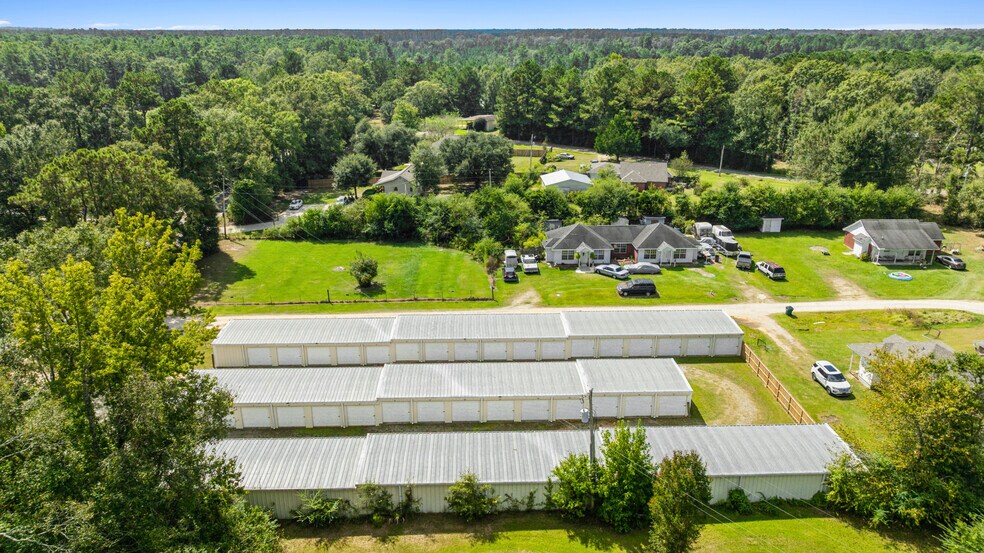 More Photos Of 751 Sycamore Rd, Carriere Self Storage For Sale