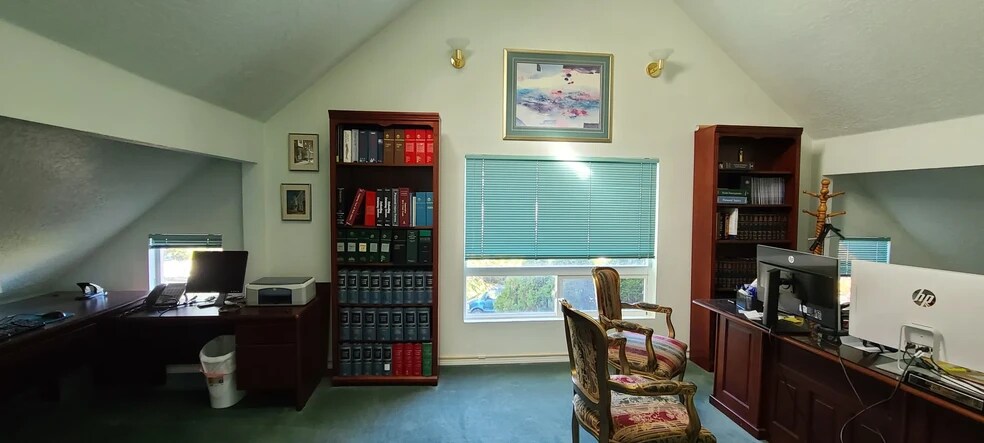 More Photos Of 1415 Liberty St SE, Salem Office For Sale