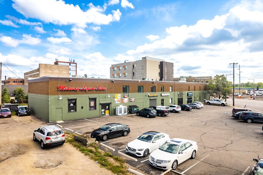 More Photos Of 1955 University Ave W, Saint Paul Medical For Lease