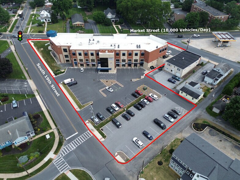 More Photos Of 1801 Market St, Camp Hill Storefront Retail Office For Lease