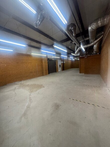 More Photos Of 1041 Highway 280/431 Byp, Phenix City Light Distribution For Lease