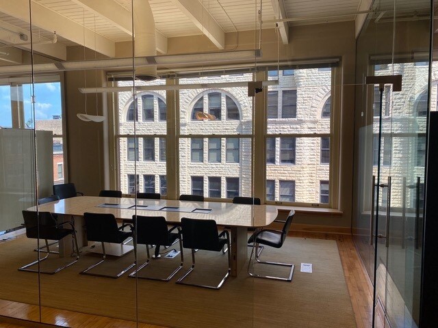 More Photos Of 400 Main St, La Crosse Office For Lease