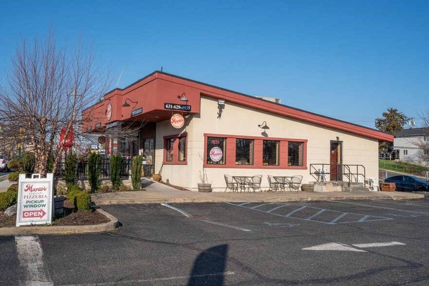 More Photos Of 76 E Pulaski Rd, Huntington Station Fast Food For Sale