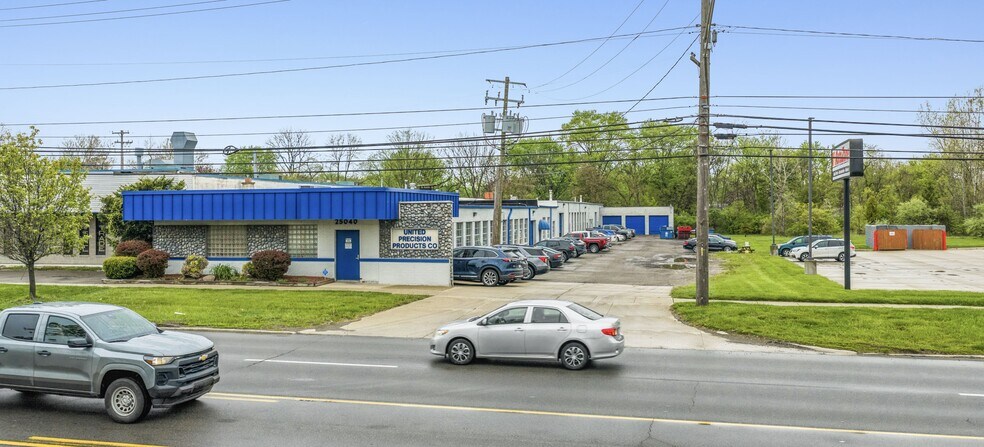 Primary Photo Of 25040 Van Born Rd, Dearborn Heights Manufacturing For Sale