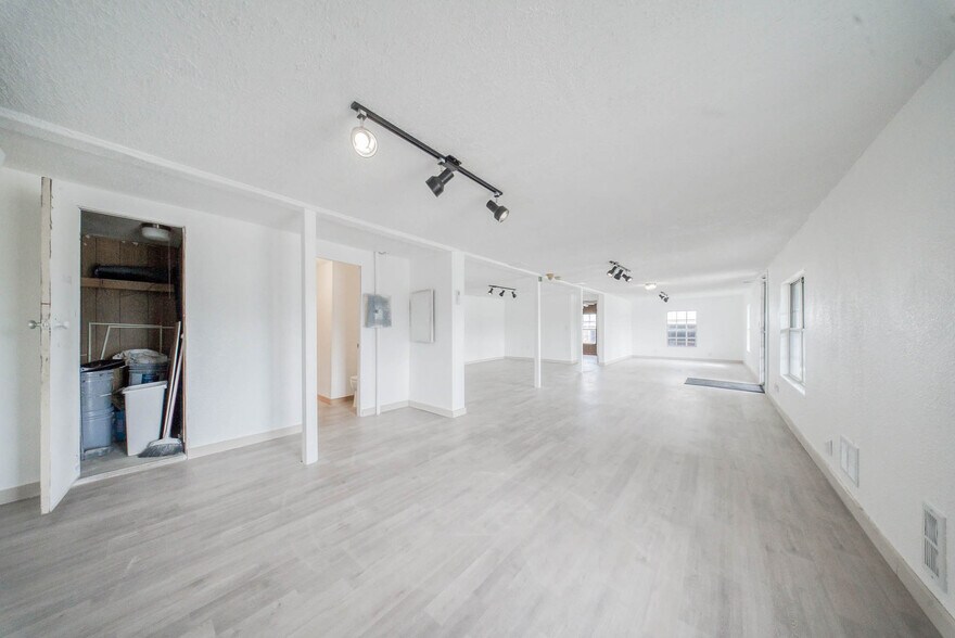 More Photos Of 17475 S US Highway 63, Rolla General Retail For Sale