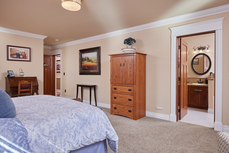 More Photos Of 527 Catherine St, Walla Walla Hospitality For Sale