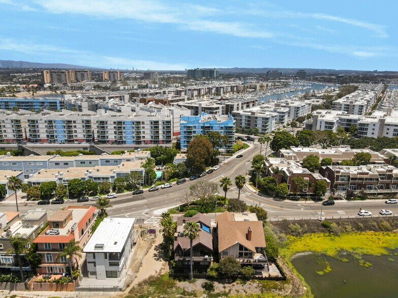 More Photos Of 3903-3905 Via Dolce, Marina del Rey, CA 90292 Via, Marina del Rey Apartments For Sale