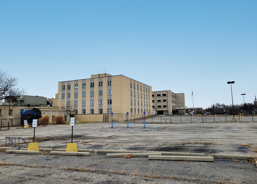 More Photos Of Outer Dr, Detroit Land For Sale