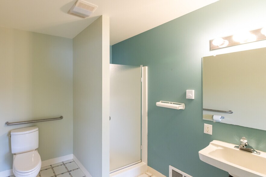 More Photos Of 708 Columbia St, Hood River Office Residential For Sale