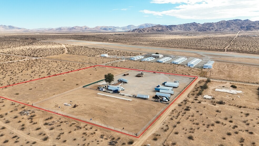 More Photos Of 18142 Navajo Rd, Apple Valley Truck Terminal For Lease
