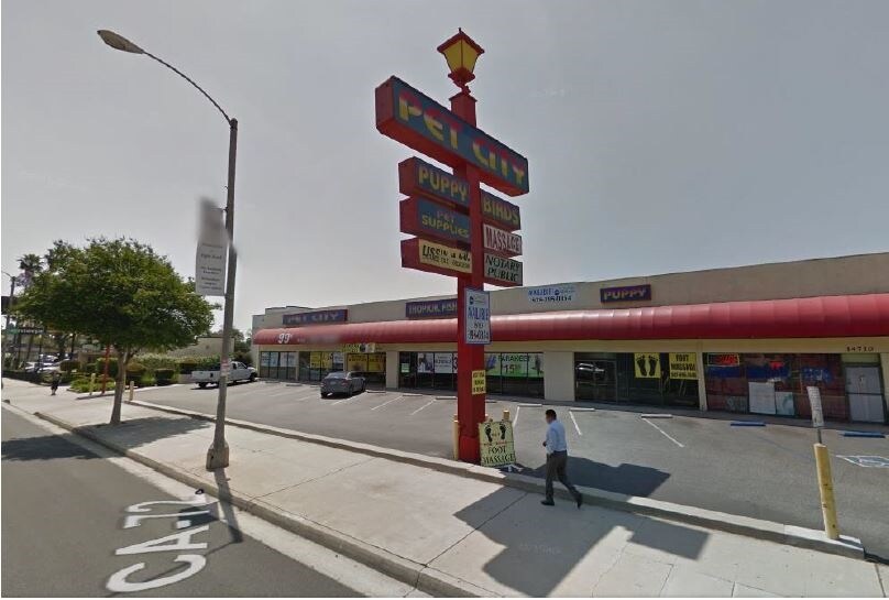 More Photos Of 14710-14718 Whittier Blvd, Whittier Unknown For Lease