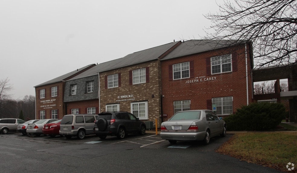 More Photos Of 14300 Gallant Fox Ln, Bowie Medical For Lease