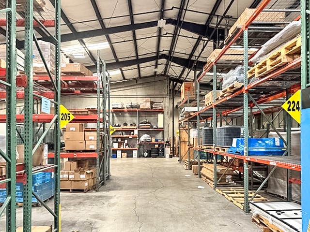 More Photos Of 2025 W 2nd Ave, Eugene Warehouse For Sale