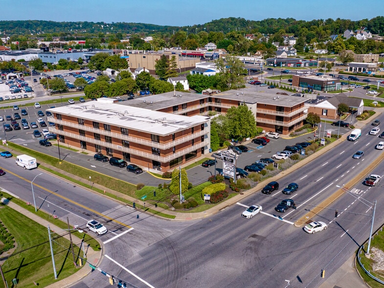 More Photos Of 22 W Padonia Rd, Timonium Office For Lease
