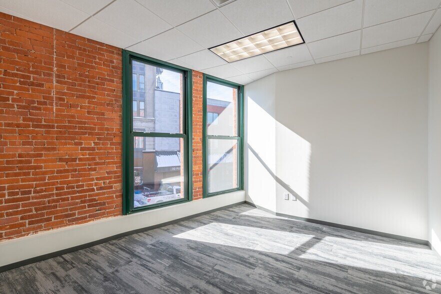 More Photos Of 21 Pleasant St, Malden Loft Creative Space For Lease