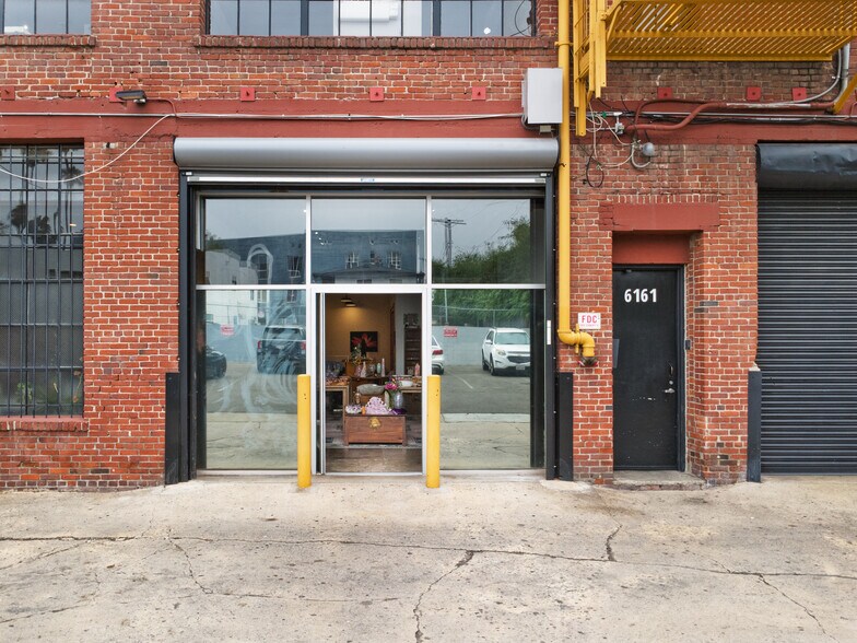 More Photos Of 6161 Santa Monica Blvd, Los Angeles Loft Creative Space For Lease