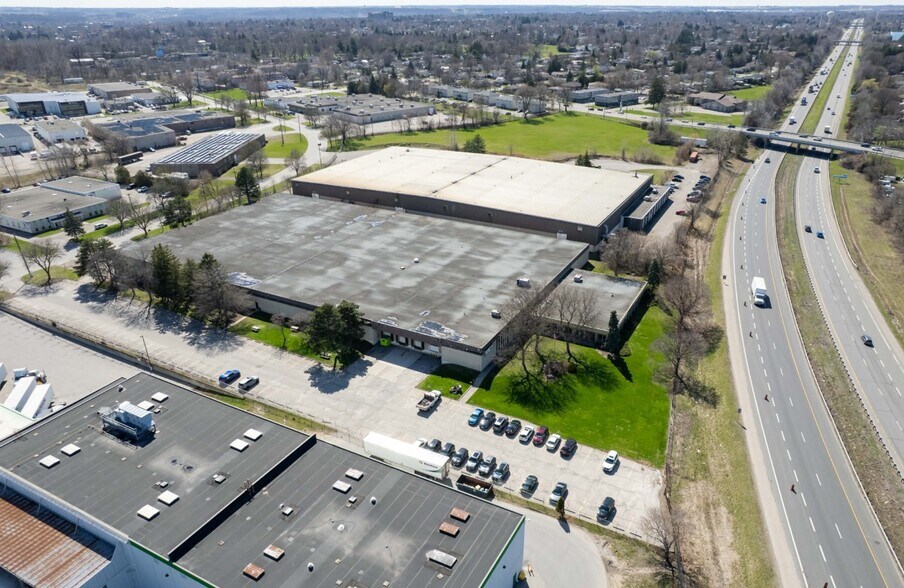 More Photos Of 30 Craig St, Brantford Industrial For Sale