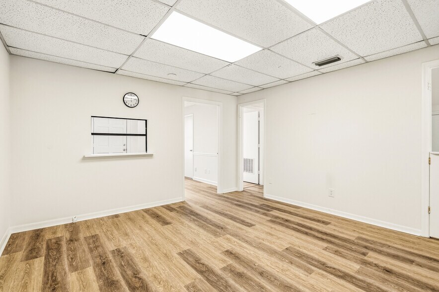 More Photos Of 1507 20th St, Vero Beach Medical For Lease