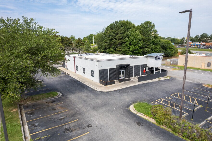 More Photos Of 3570 Highway 138 SE, Stockbridge Restaurant For Sale