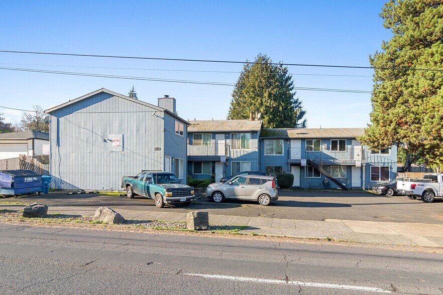 More Photos Of 4405 NE 82nd Ave, Portland Apartments For Sale