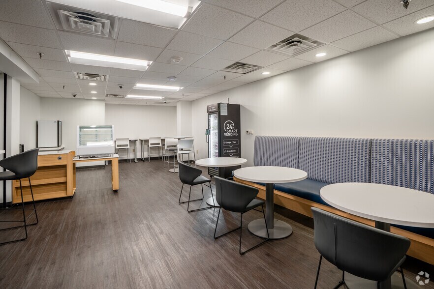 More Photos Of 3100 Smoketree Ct, Raleigh Office For Lease