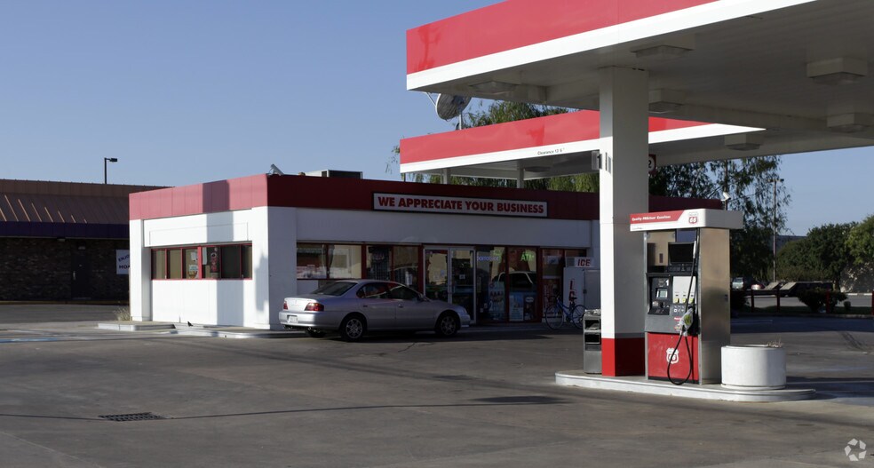 More Photos Of 6-18 Uvalde Rd, Houston Unknown For Lease