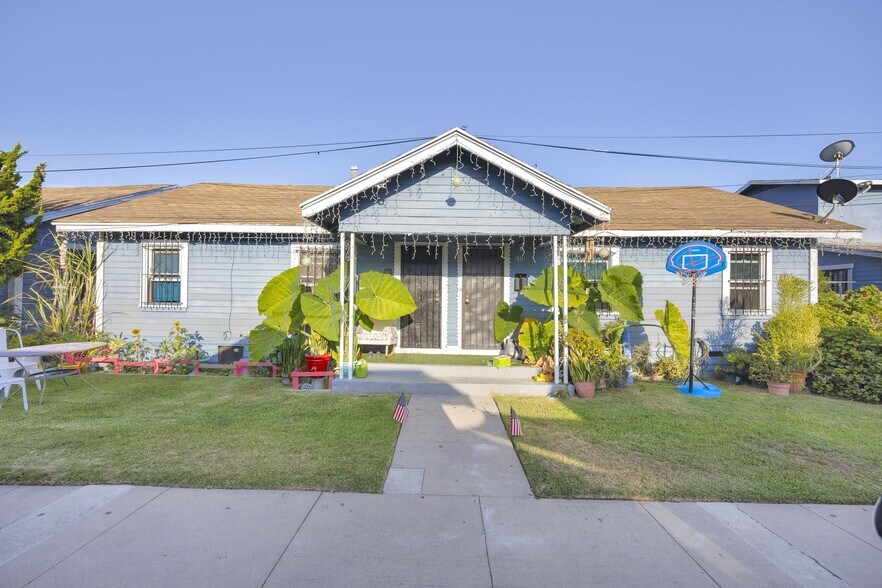 More Photos Of 2516 E Anaheim St, Long Beach Apartments For Sale