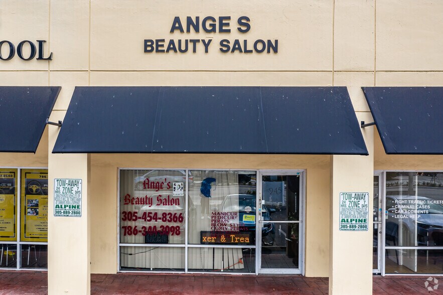 More Photos Of 955 NE 126th St, North Miami Unknown For Lease