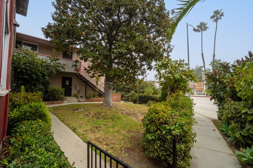 More Photos Of 11741 W Washington Blvd, Culver City Apartments For Sale