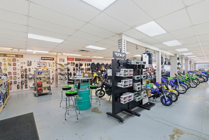 More Photos Of 1538 Park Ave, Chico General Retail For Sale