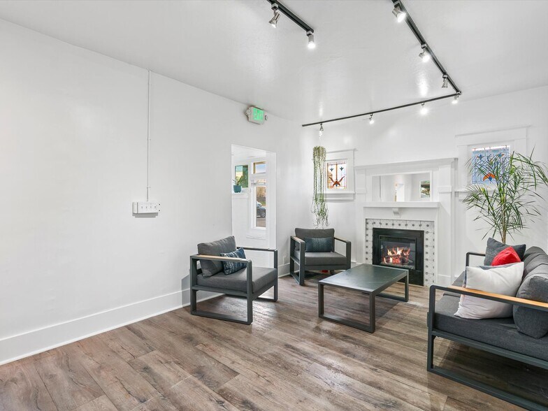 More Photos Of 4735 W 38th Ave, Denver Office For Sale