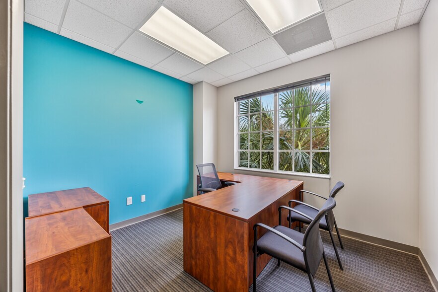More Photos Of 5500 Murrell Rd, Melbourne Office For Lease