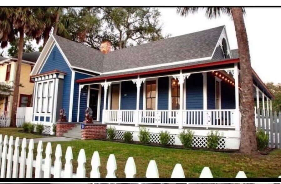 More Photos Of 117 S French Ave, Sanford Restaurant For Lease