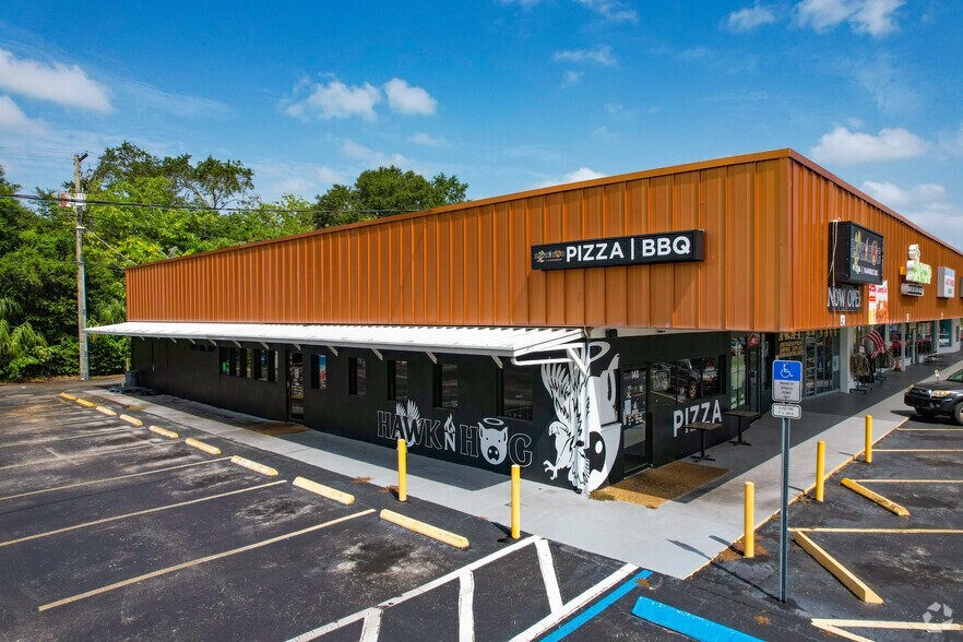 More Photos Of 101 W Morgan St, Brandon General Retail For Lease