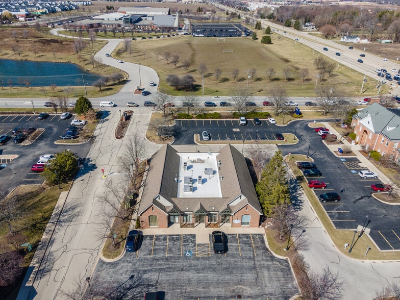 More Photos Of 4425 Montgomery Rd, Naperville Medical For Lease