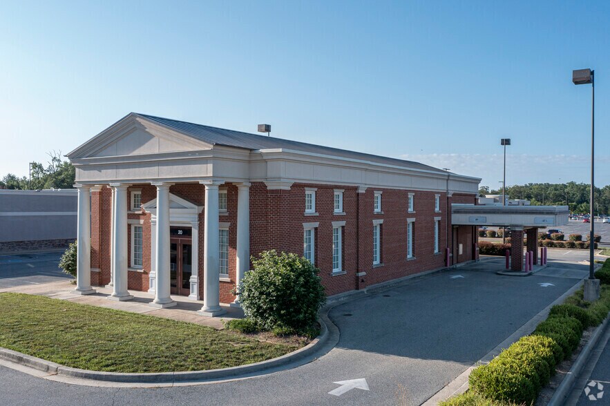 More Photos Of 20 Shining Willow Way, La Plata Freestanding For Lease