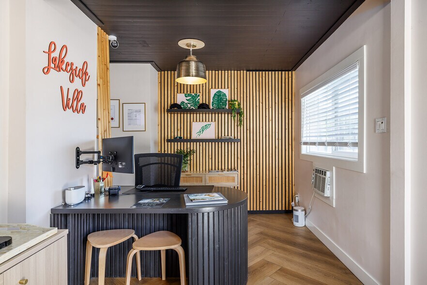 More Photos Of 4201 Skaha Lake Rd, Penticton Hotel For Sale