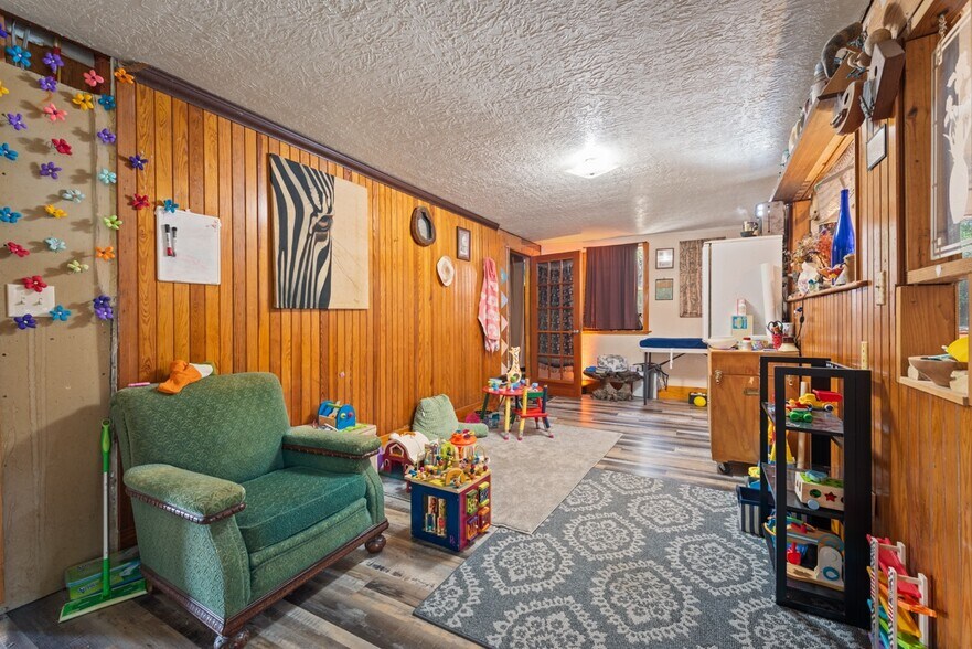 More Photos Of 501 Limestone Ln, Driftwood Specialty For Sale