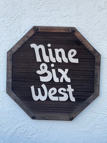 More Photos Of 96 W Campbell Ave, Campbell Office For Lease