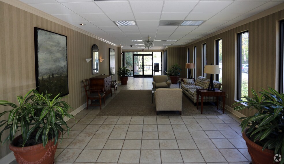 More Photos Of 1800 Saint Julian Pl, Columbia Office For Lease